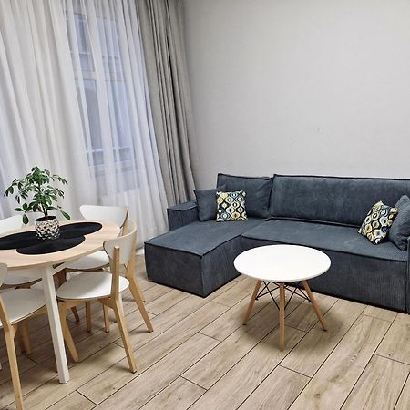 Central Platinum Apartments 7 Рибник Екстериор снимка